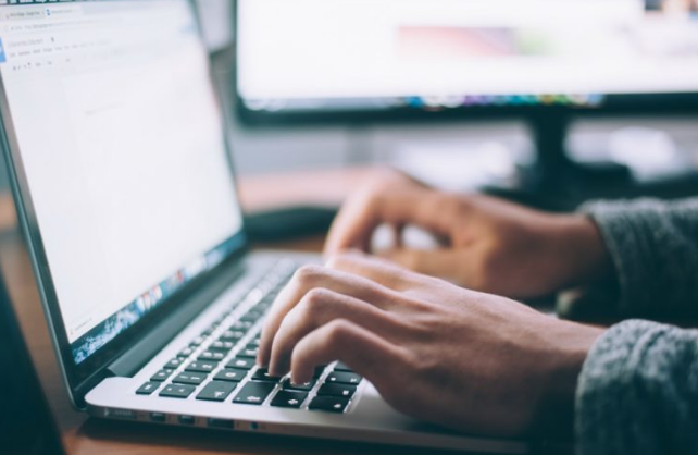 云如何影響網(wǎng)站設計-瑩晨建站-prodigallitmag.com